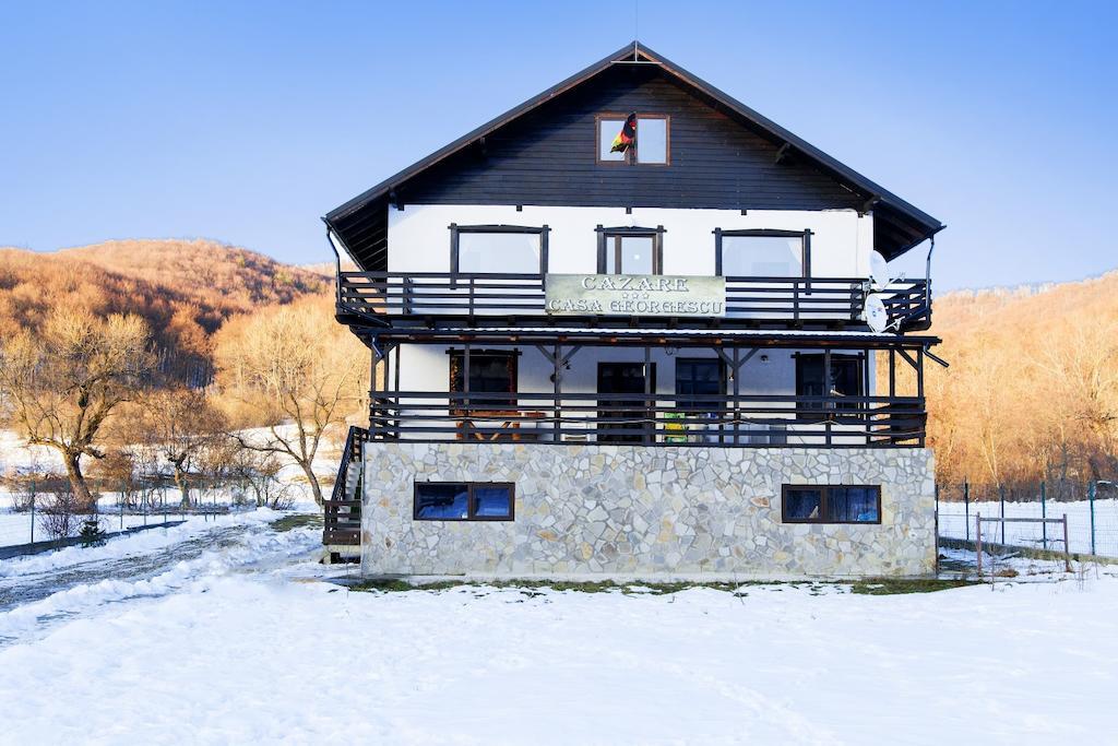 Casa Georgescu Hotell Rîşnov Eksteriør bilde