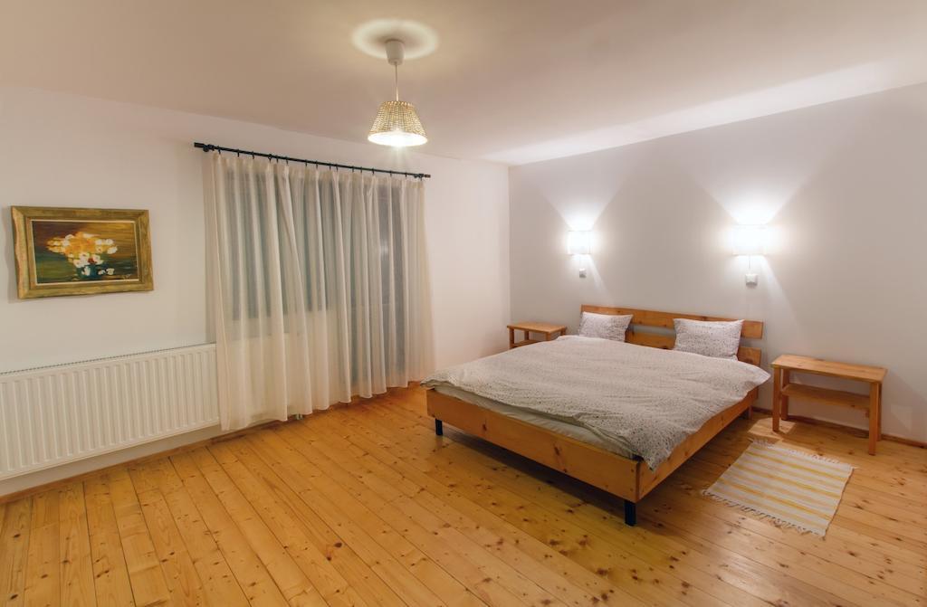 Casa Georgescu Hotell Rîşnov Rom bilde